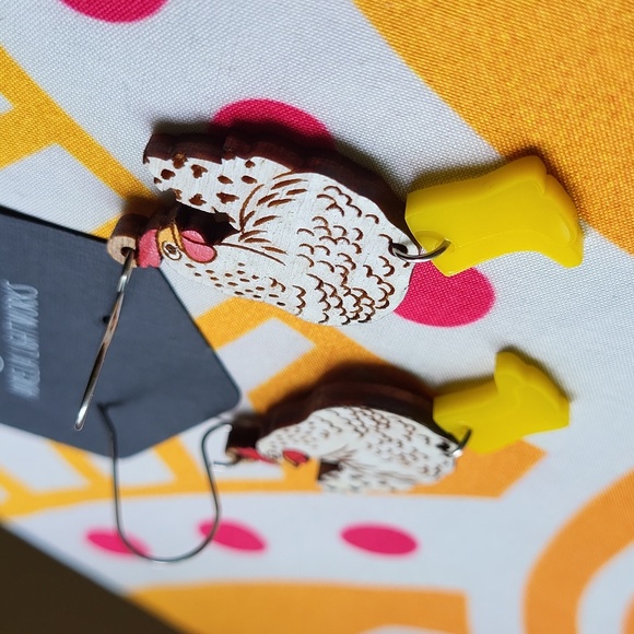 Chickens in rainboots earrings 🐔 - Picture 4 of 8